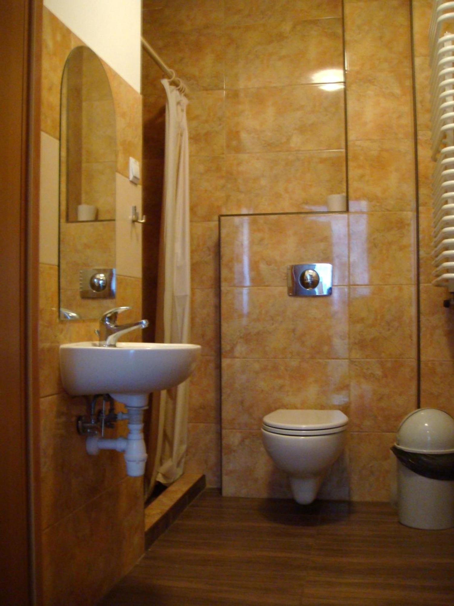 Hostel Omega Rzeszow Exterior photo